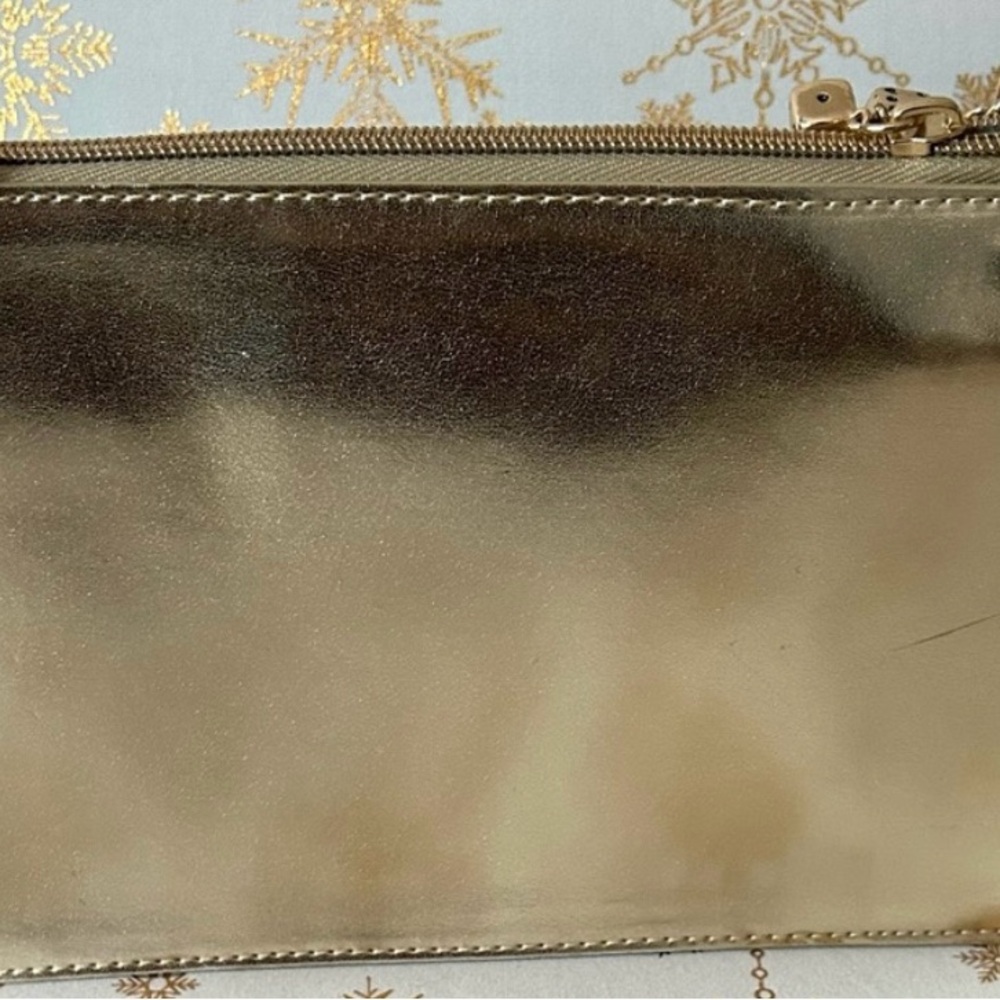 Betsey Johnson Gold License Plate Wristlet - Picture 3 of 5